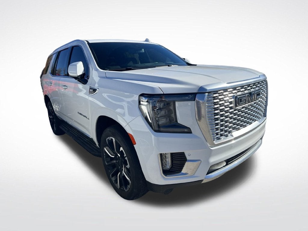 2022 GMC Yukon 4WD Denali