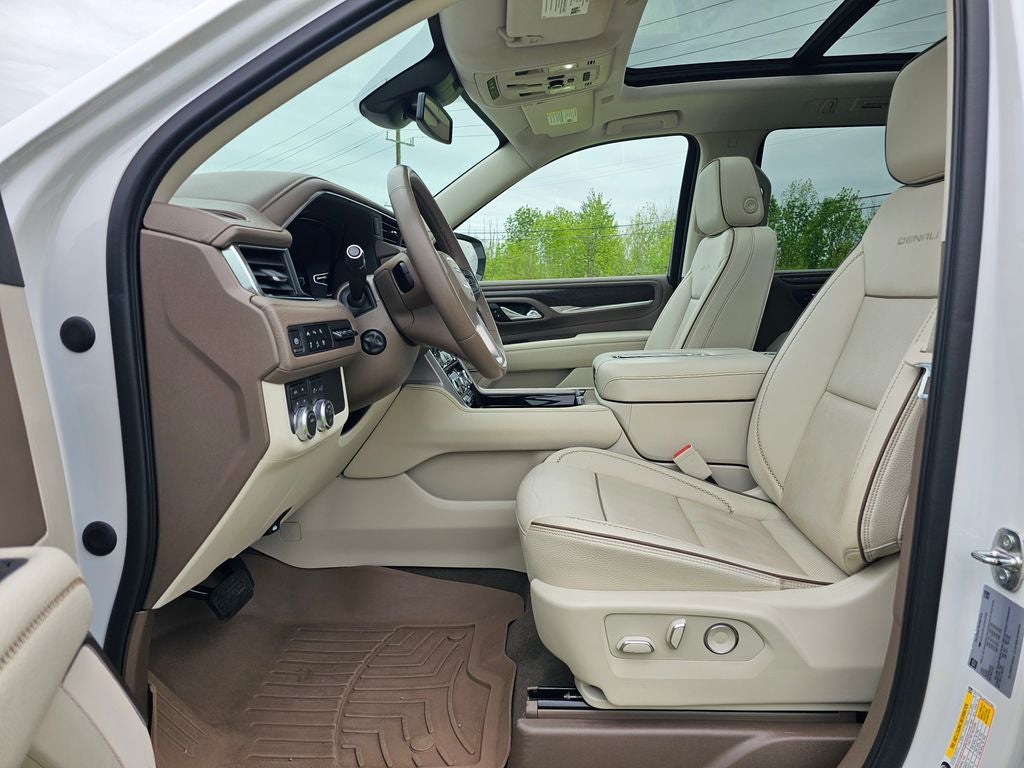 2023 GMC Yukon 4WD Denali