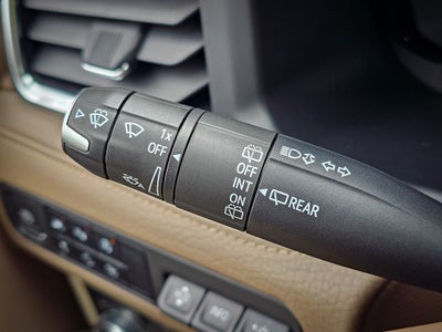2023 GMC Yukon 4WD Denali