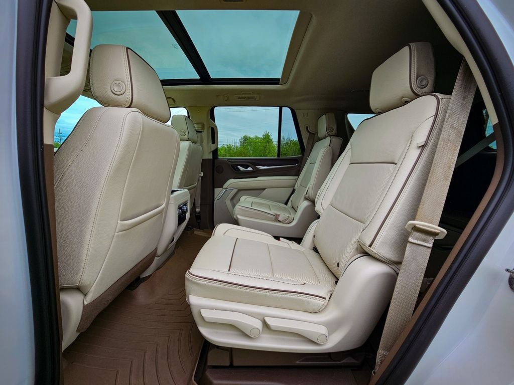 2023 GMC Yukon 4WD Denali