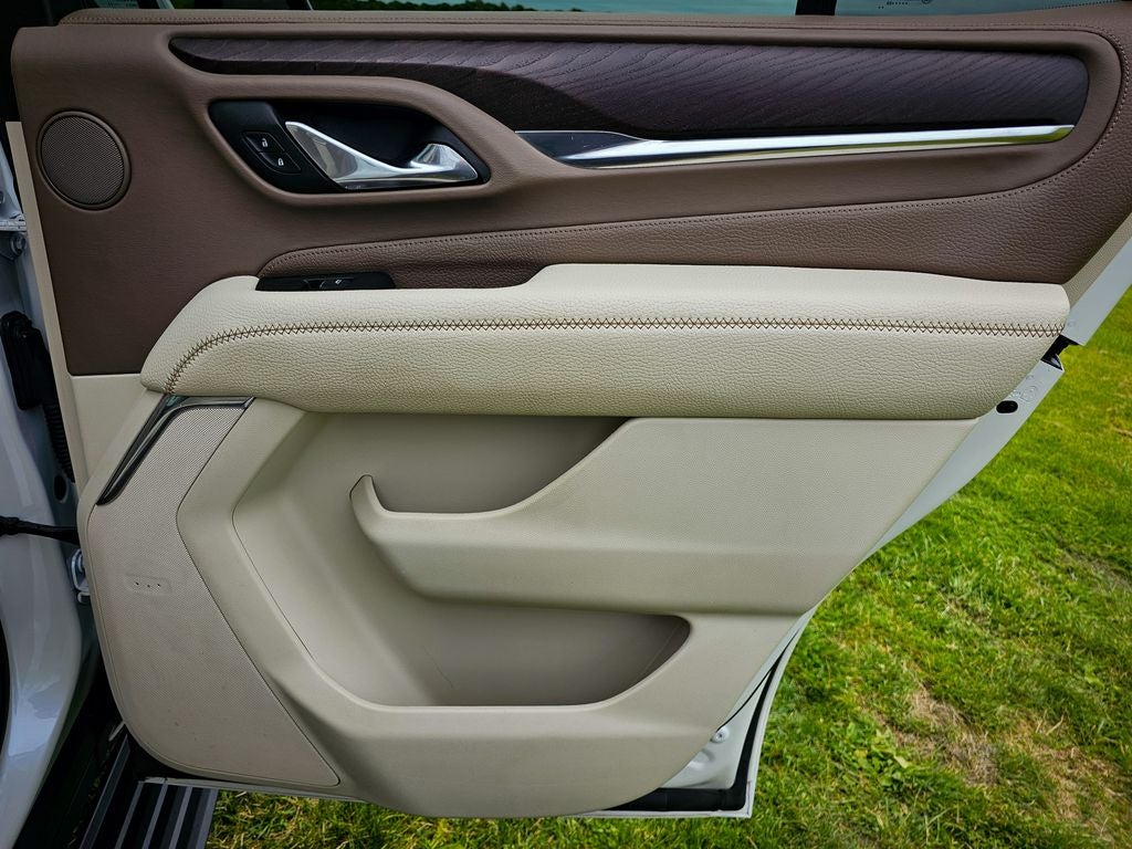 2023 GMC Yukon 4WD Denali