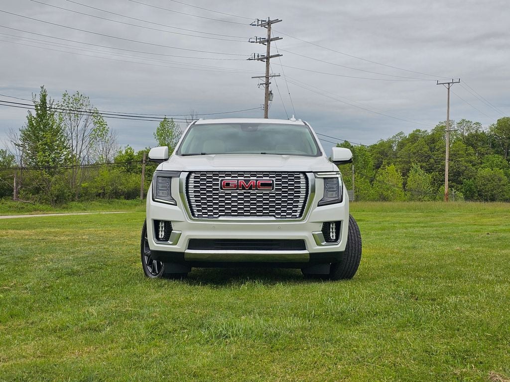 2023 GMC Yukon 4WD Denali