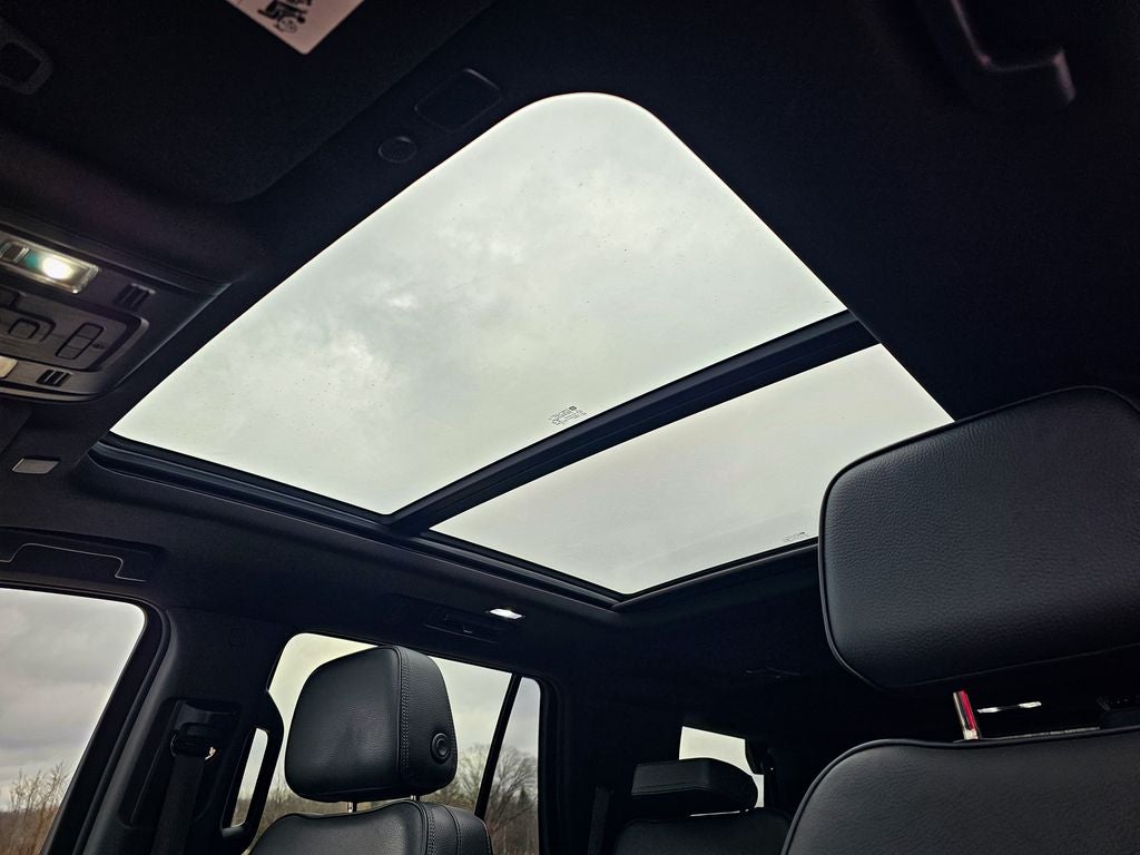 2022 GMC Yukon 4WD Denali