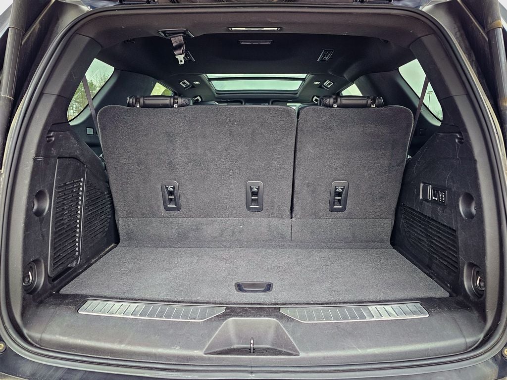 2022 GMC Yukon 4WD Denali