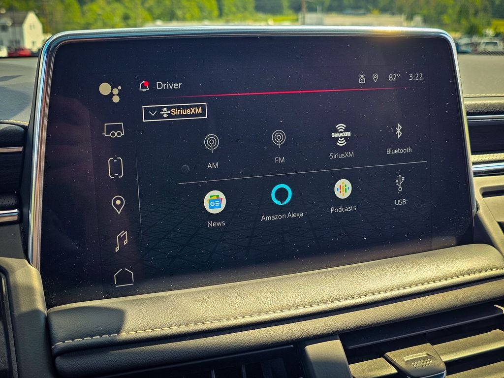 2022 GMC Yukon XL 4WD SLT