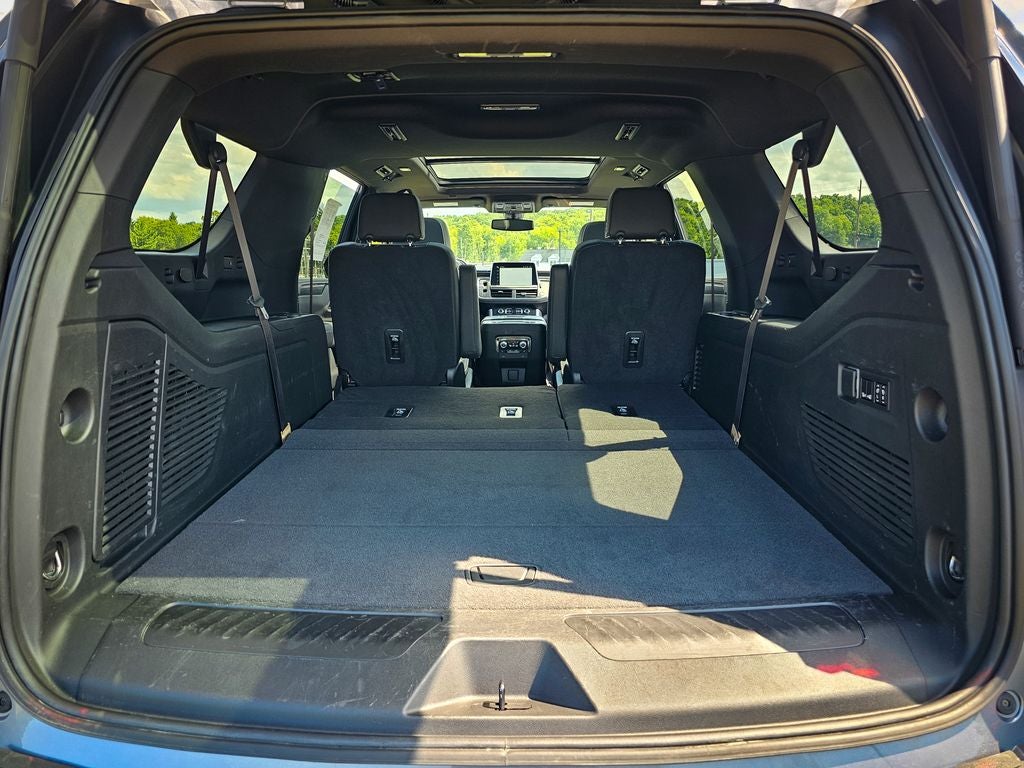 2022 GMC Yukon XL 4WD SLT