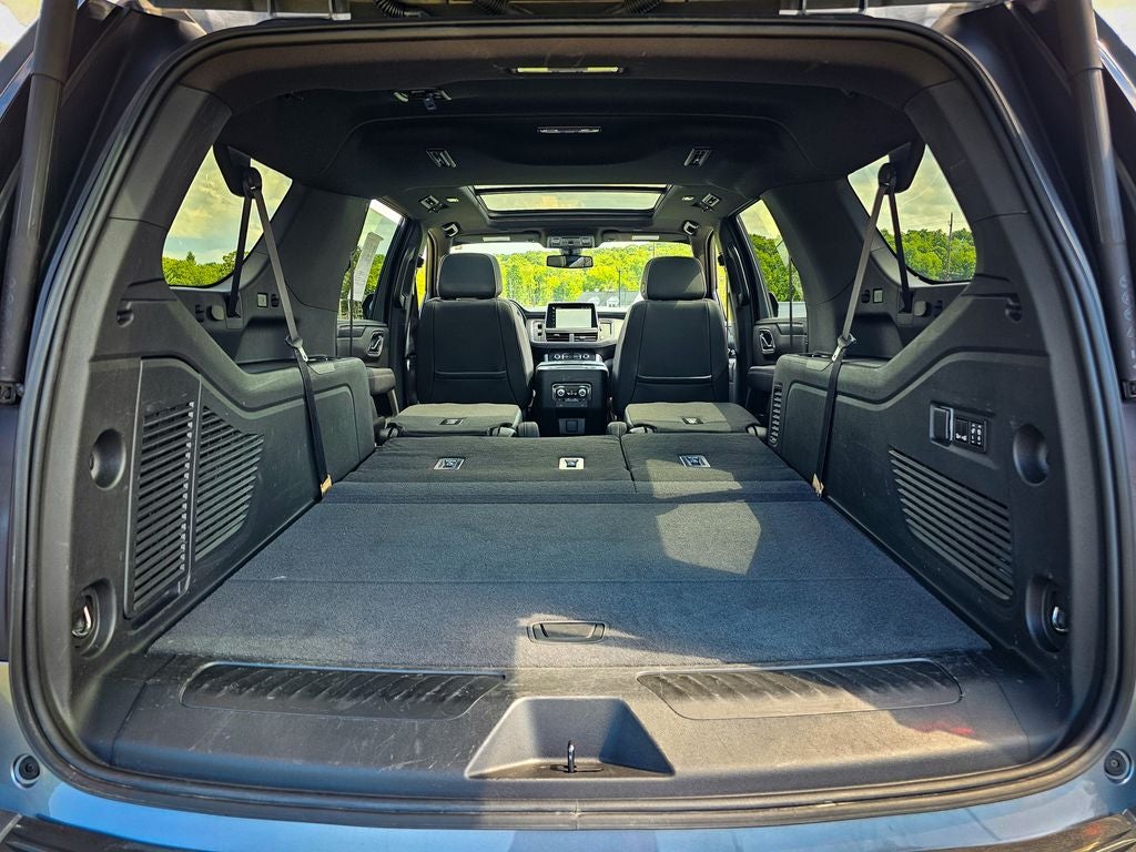 2022 GMC Yukon XL 4WD SLT