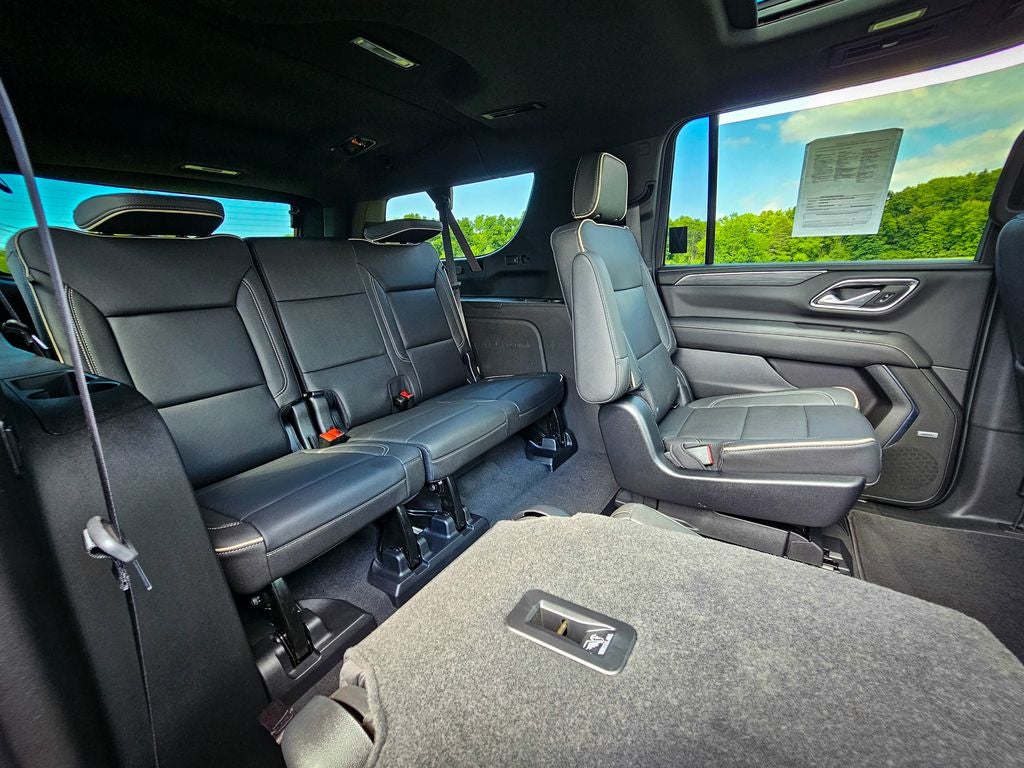 2022 GMC Yukon XL 4WD SLT