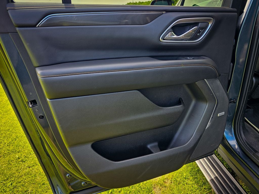 2021 GMC Yukon XL 4WD AT4