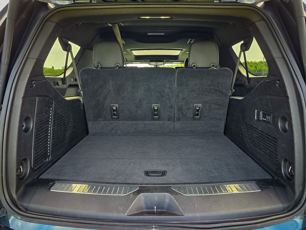 2021 GMC Yukon XL 4WD AT4