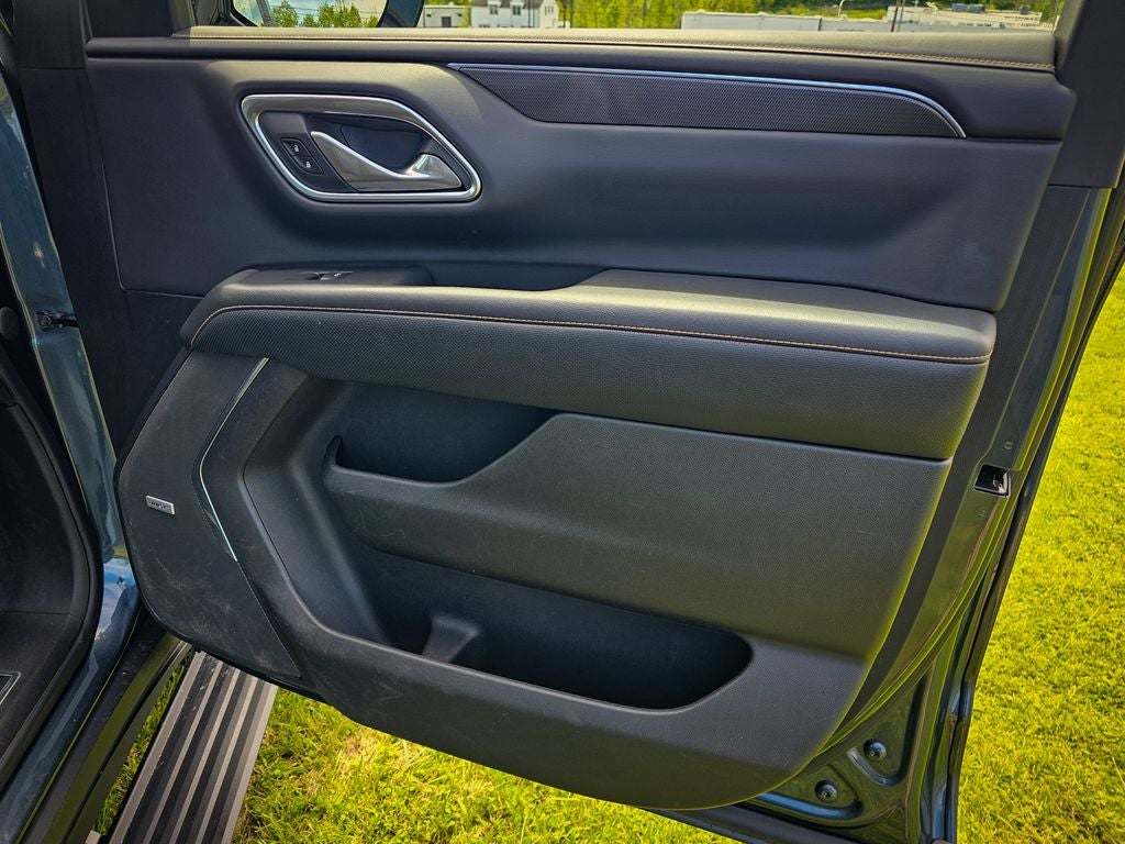 2021 GMC Yukon XL 4WD AT4