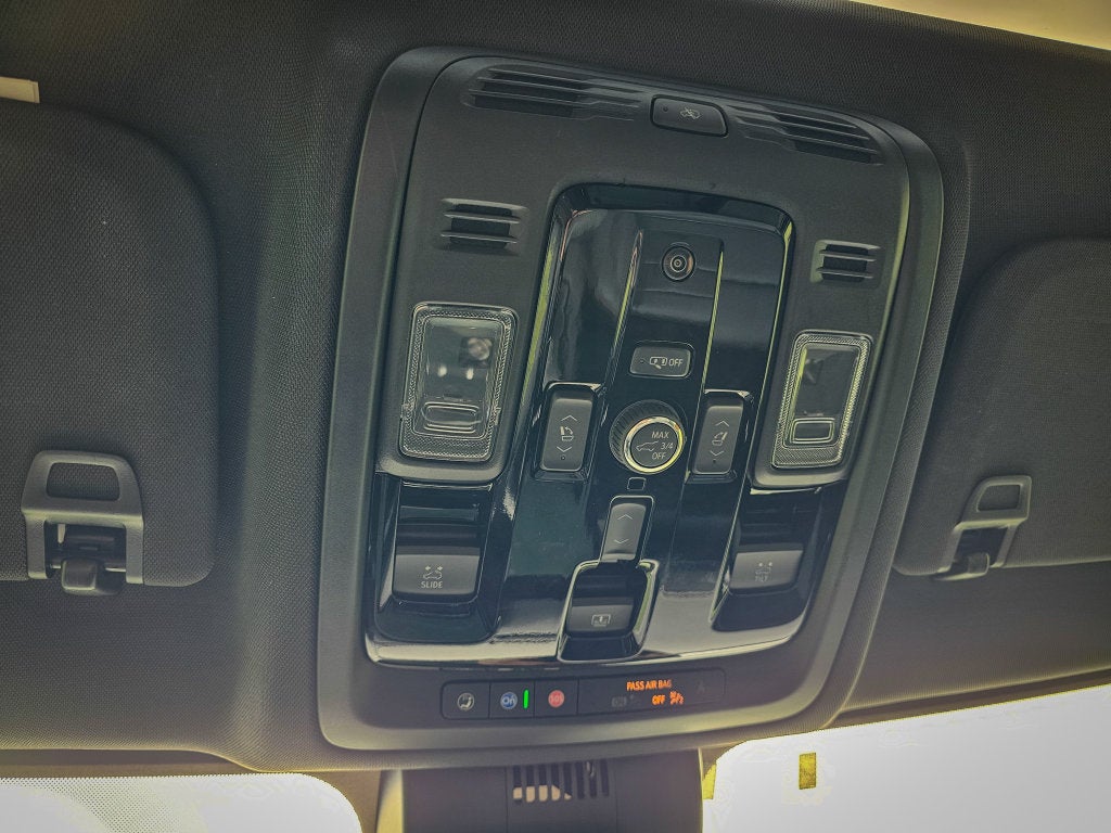 2026 GMC Yukon XL 4WD AT4