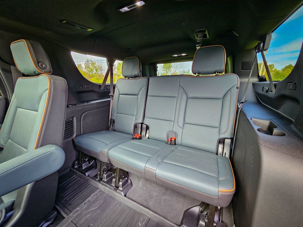 2026 GMC Yukon XL 4WD AT4