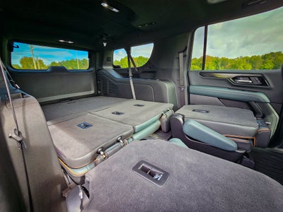 2026 GMC Yukon XL 4WD AT4