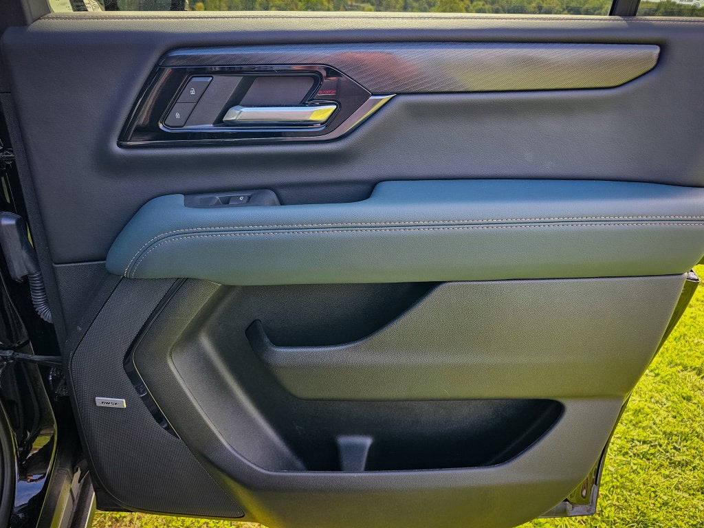 2026 GMC Yukon XL 4WD AT4