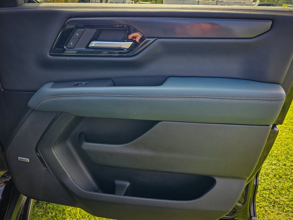 2026 GMC Yukon XL 4WD AT4