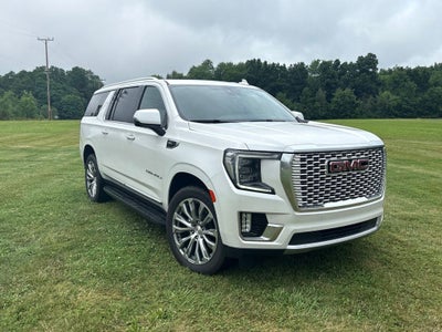 2021 GMC Yukon XL 4WD Denali