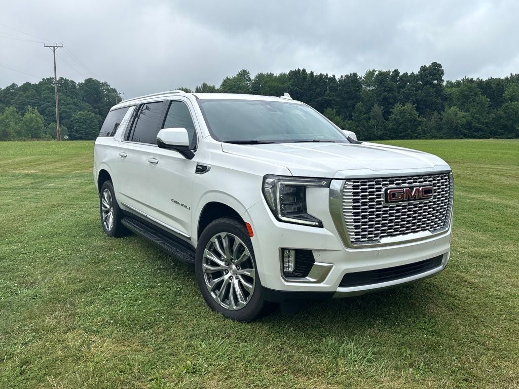 2021 GMC Yukon XL 4WD Denali