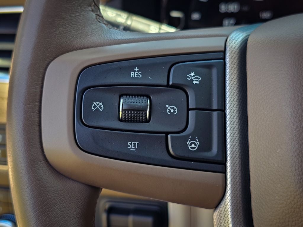 2023 GMC Yukon XL 4WD Denali