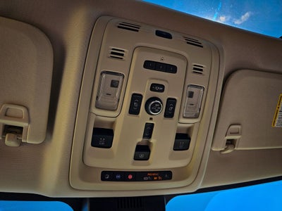 2023 GMC Yukon XL 4WD Denali