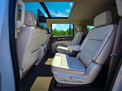 2023 GMC Yukon XL 4WD Denali
