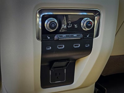 2023 GMC Yukon XL 4WD Denali