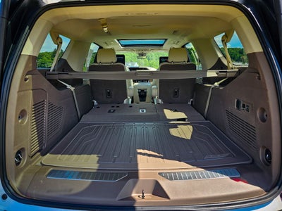 2023 GMC Yukon XL 4WD Denali