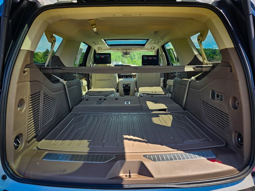 2023 GMC Yukon XL 4WD Denali