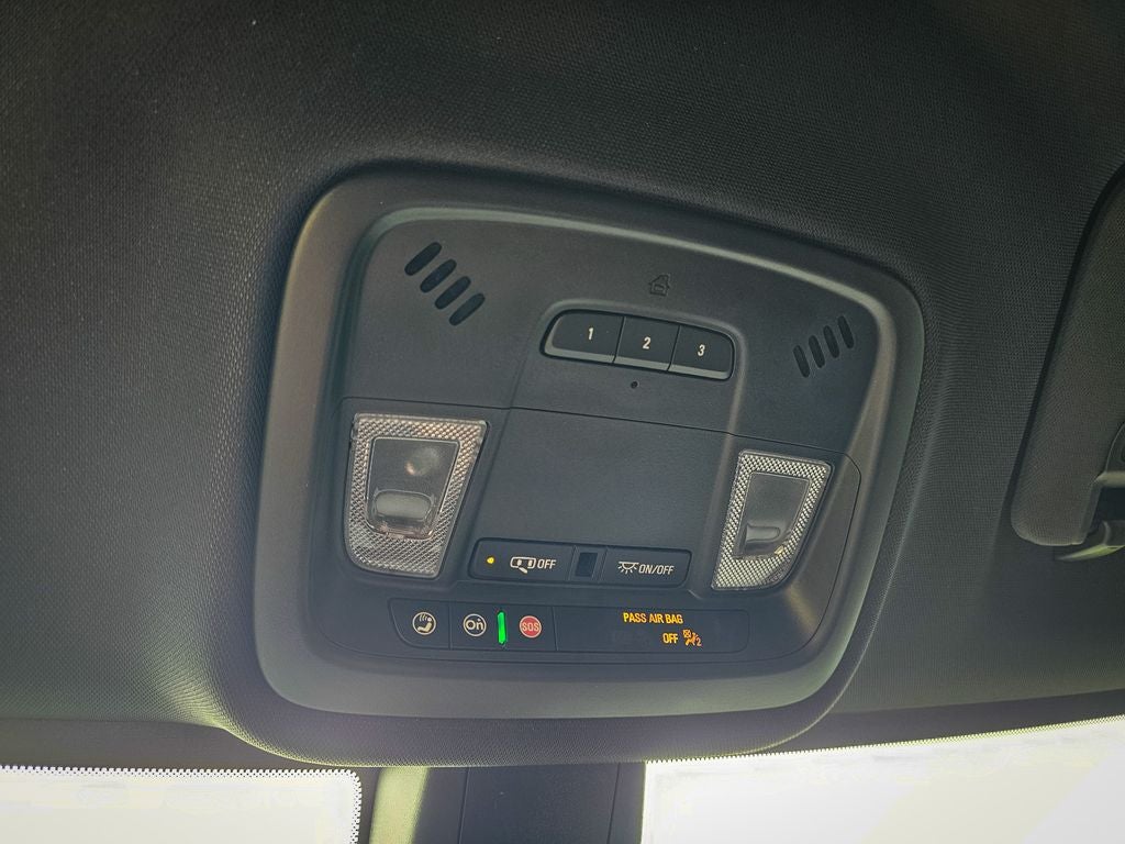 2023 Chevrolet Traverse AWD LT Cloth