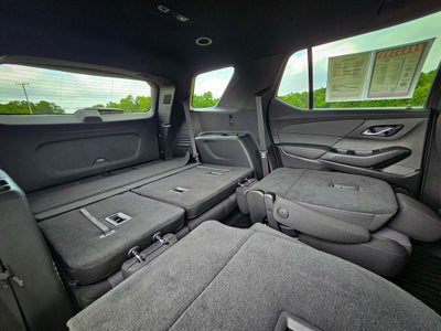 2023 Chevrolet Traverse AWD LT Cloth