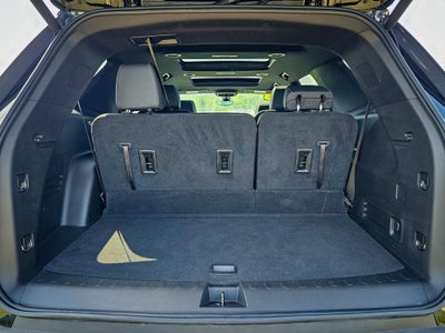 2023 Chevrolet Traverse AWD LT Leather