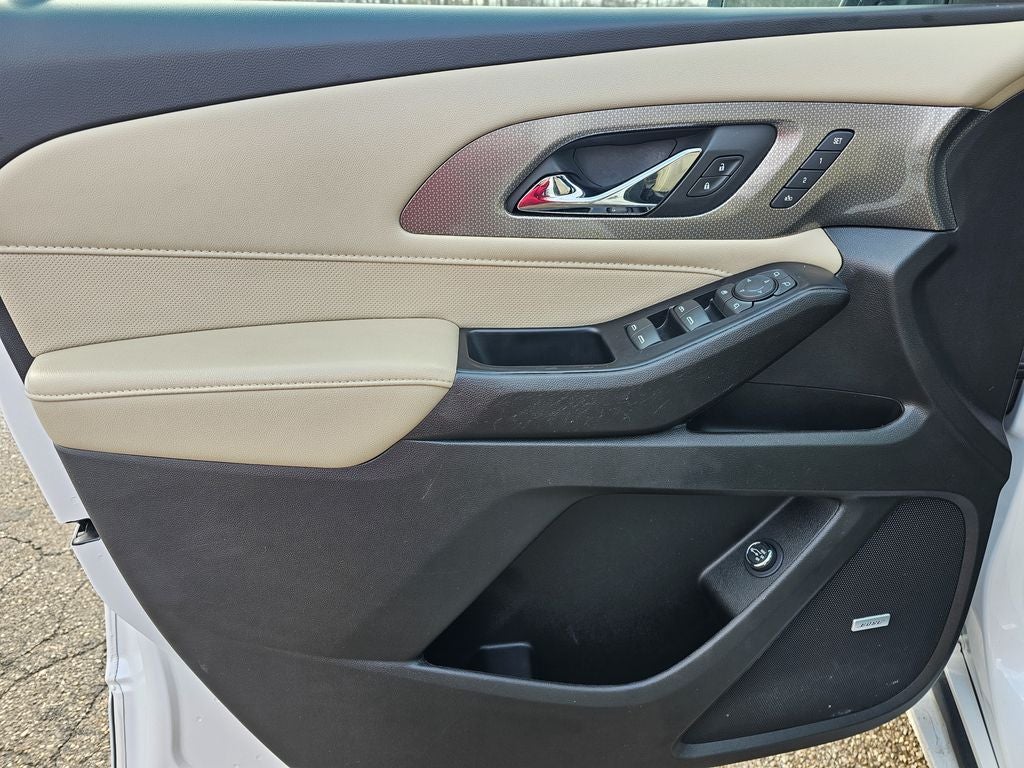 2023 Chevrolet Traverse AWD Premier