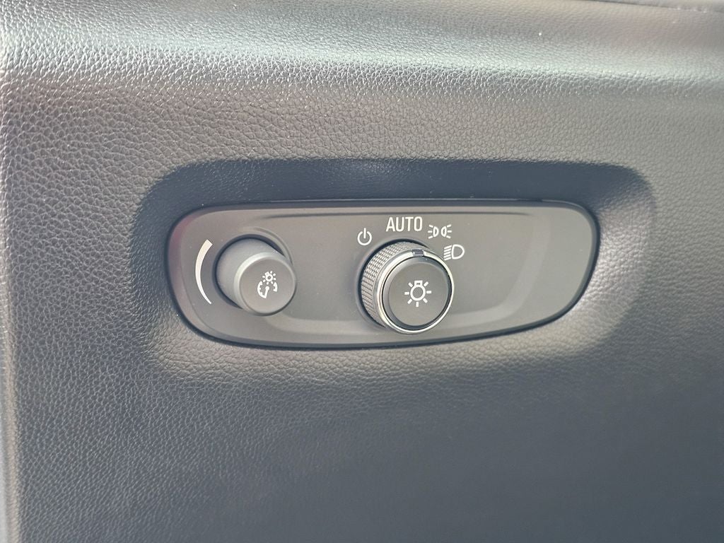 2023 Chevrolet Traverse AWD Premier