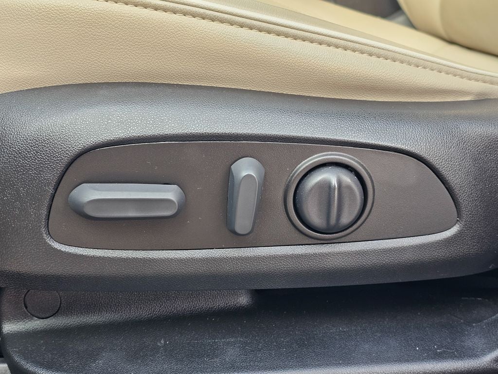 2023 Chevrolet Traverse AWD Premier