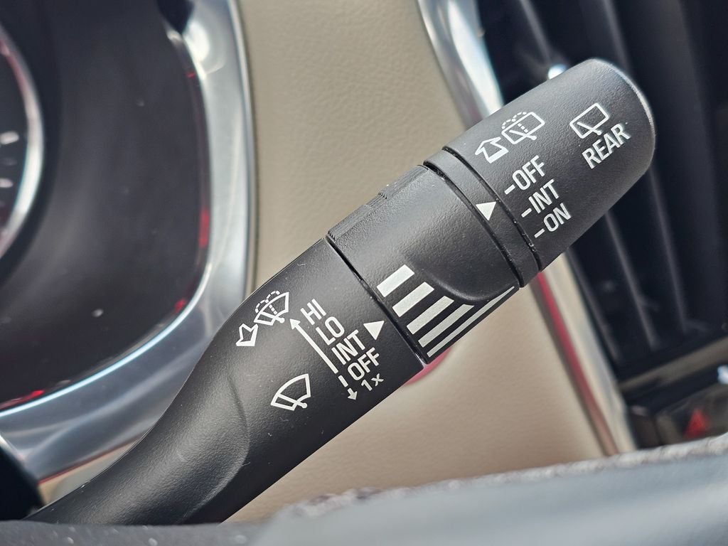 2023 Chevrolet Traverse AWD Premier