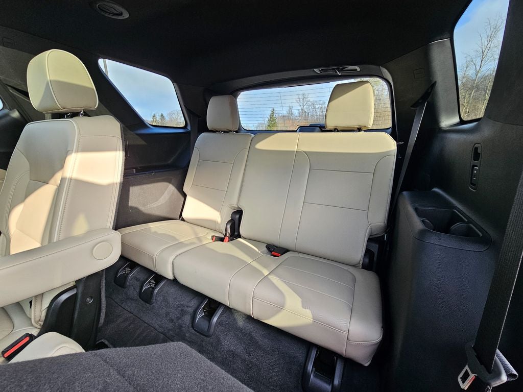 2023 Chevrolet Traverse AWD Premier