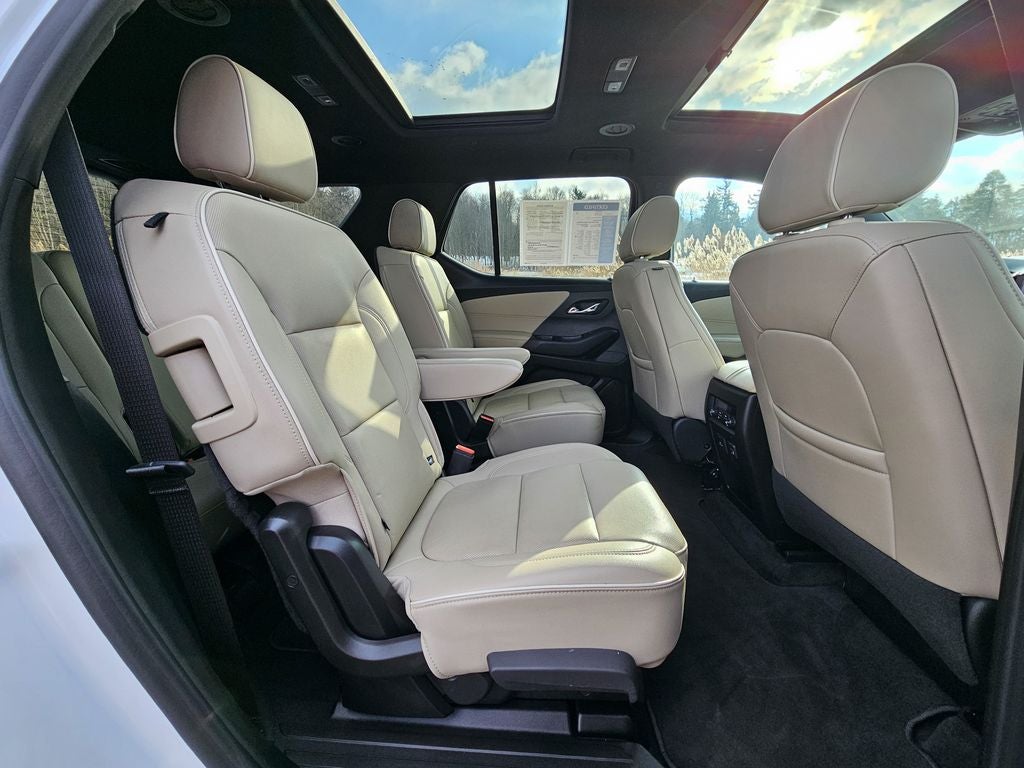 2023 Chevrolet Traverse AWD Premier