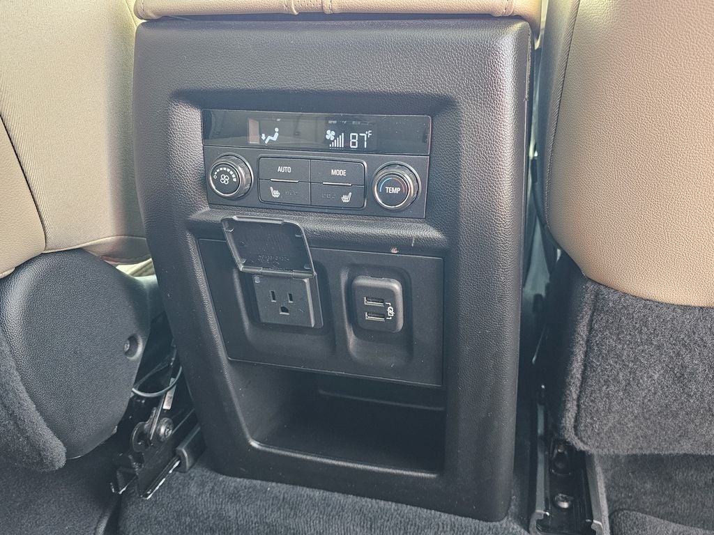 2023 Chevrolet Traverse AWD Premier