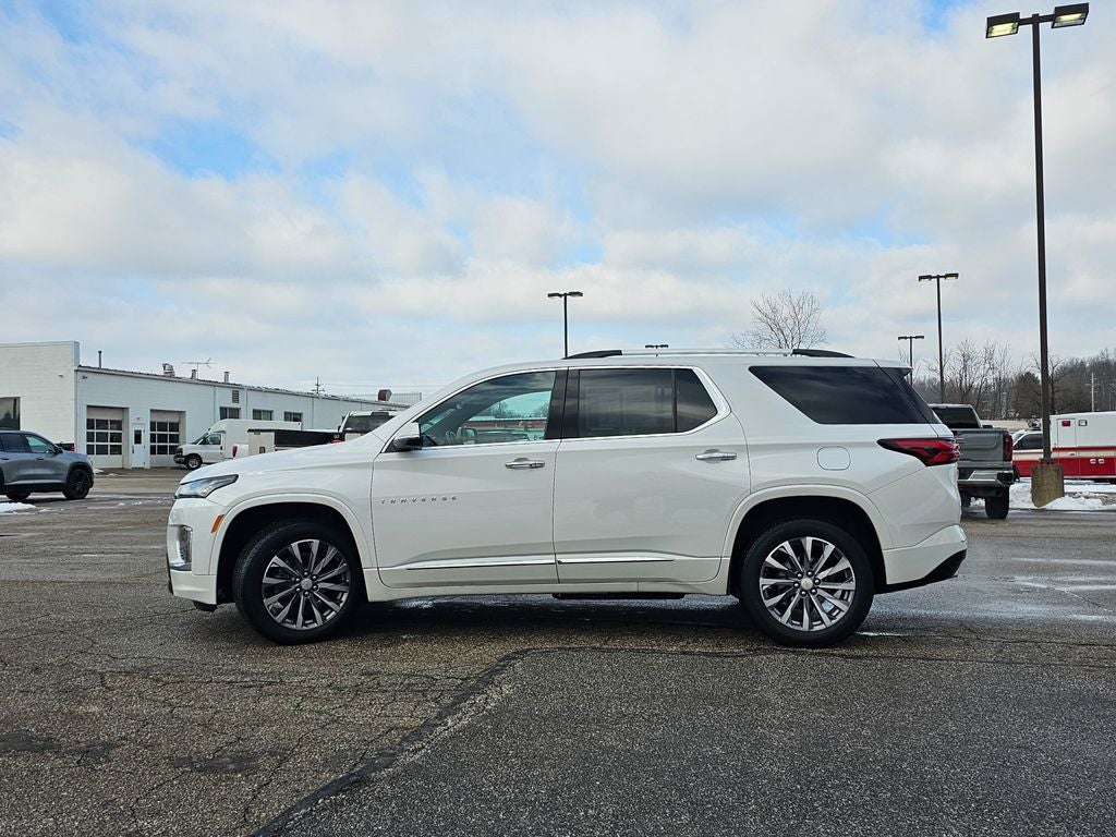 2023 Chevrolet Traverse AWD Premier