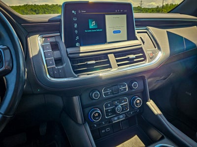 2022 Chevrolet Suburban 4WD RST