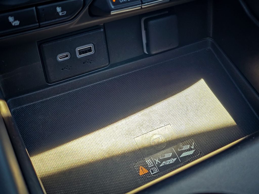 2022 Chevrolet Suburban 4WD RST
