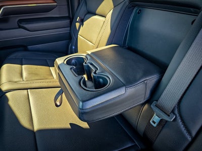 2024 GMC Sierra 2500HD 4WD Crew Cab Standard Bed Denali