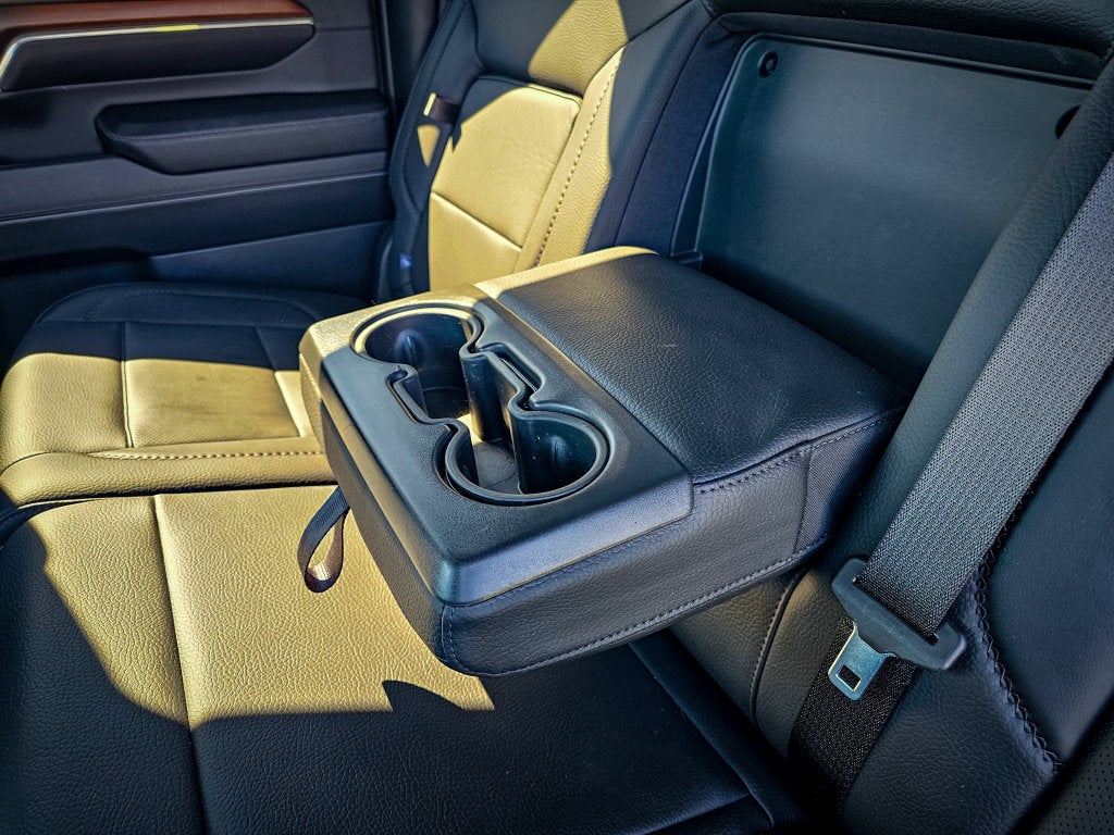 2024 GMC Sierra 2500HD 4WD Crew Cab Standard Bed Denali