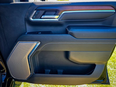 2024 GMC Sierra 2500HD 4WD Crew Cab Standard Bed Denali