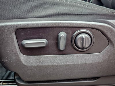 2022 GMC Sierra 3500HD 4WD Regular Cab Long Bed SLE