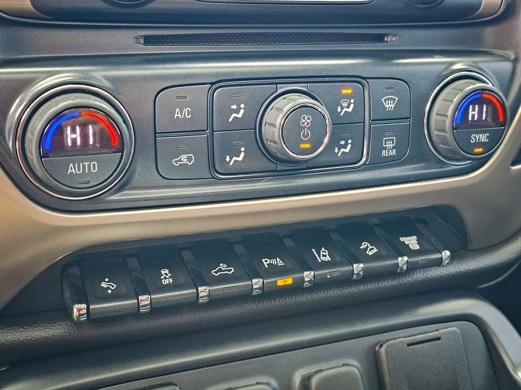 2017 GMC Sierra 3500HD Denali