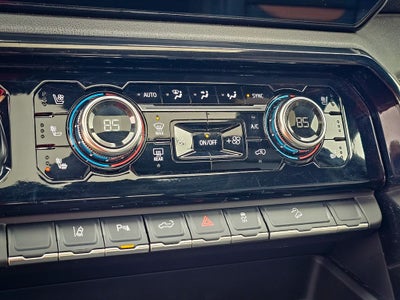 2024 GMC Sierra 2500HD 4WD Crew Cab Standard Bed AT4