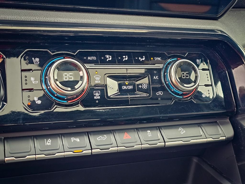 2024 GMC Sierra 2500HD 4WD Crew Cab Standard Bed AT4