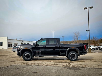 2024 GMC Sierra 2500HD 4WD Crew Cab Standard Bed AT4