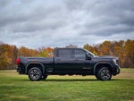 2020 GMC Sierra 2500HD 4WD Crew Cab Standard Bed AT4